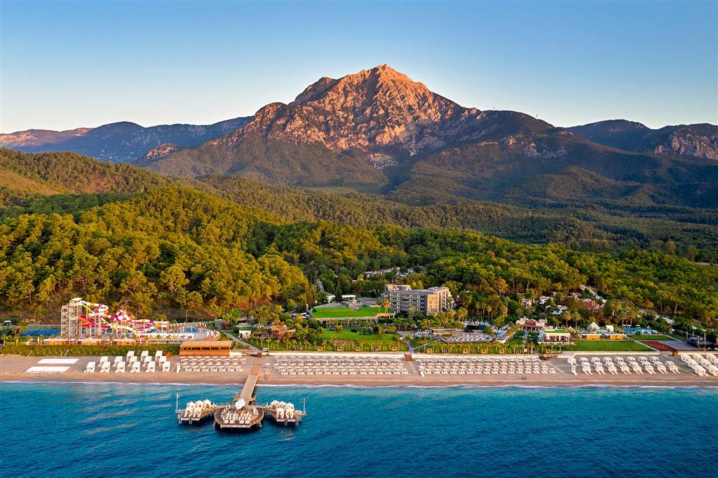 Mövenpick Resort Antalya Tekirova (ex.Royal Diwa Tekirova Resort Hotel) 1