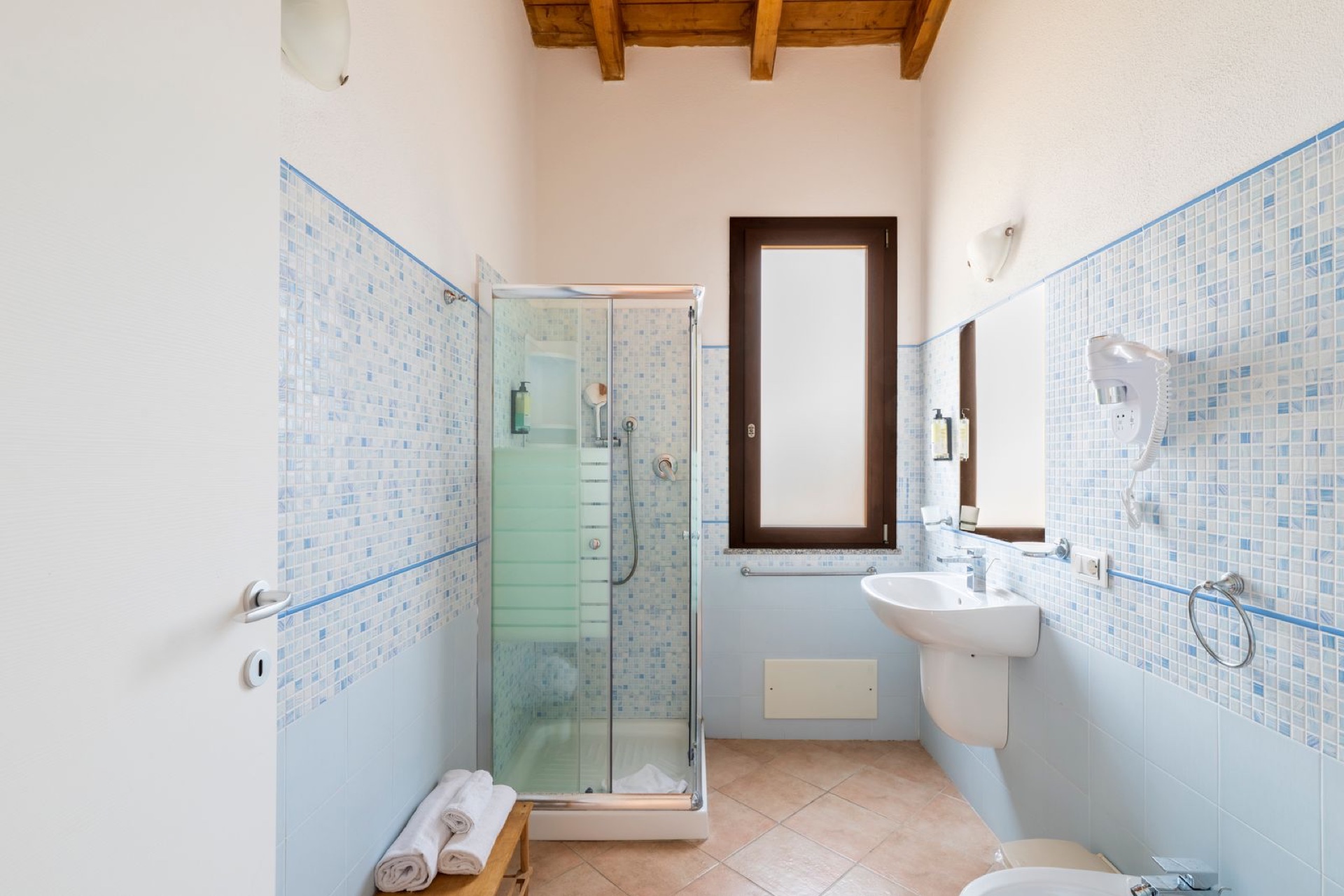 Mimose Beach Village  4* - izba