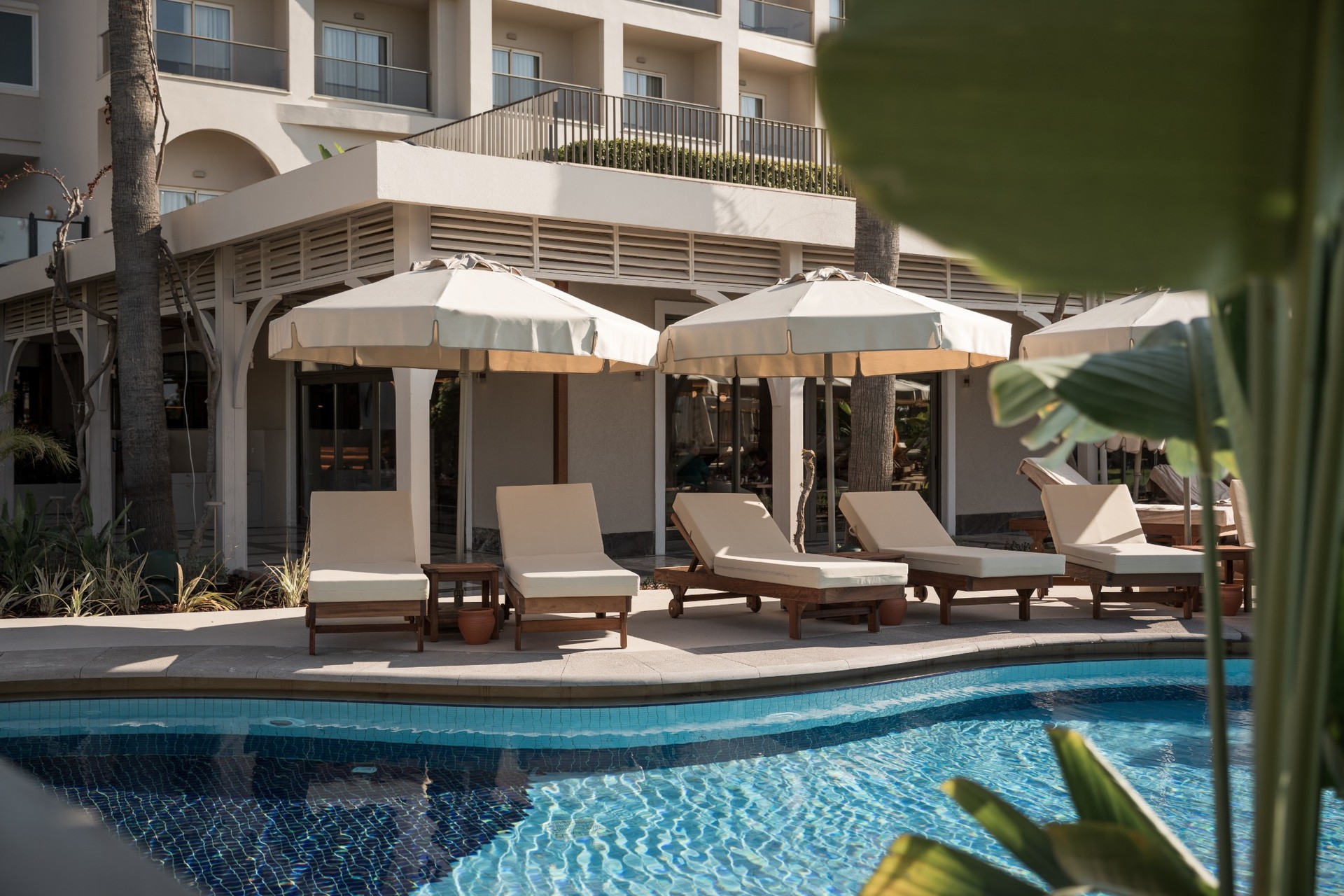 Adalya Bliss (ex. Adalya Resort) 5* - relaxačný bazén s ležadlami