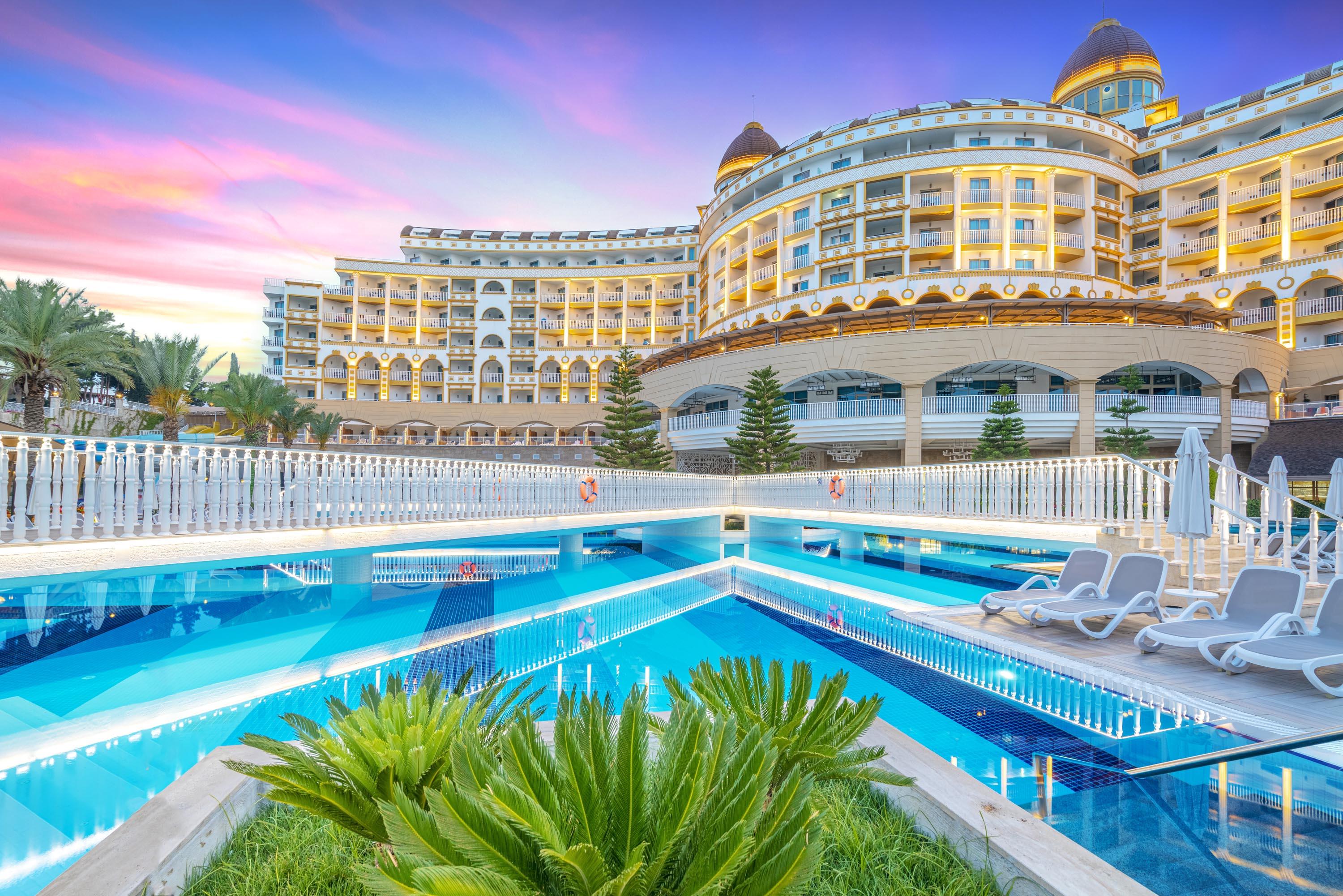 Kirman Sidemarin Beach & SPA 5* - bazén