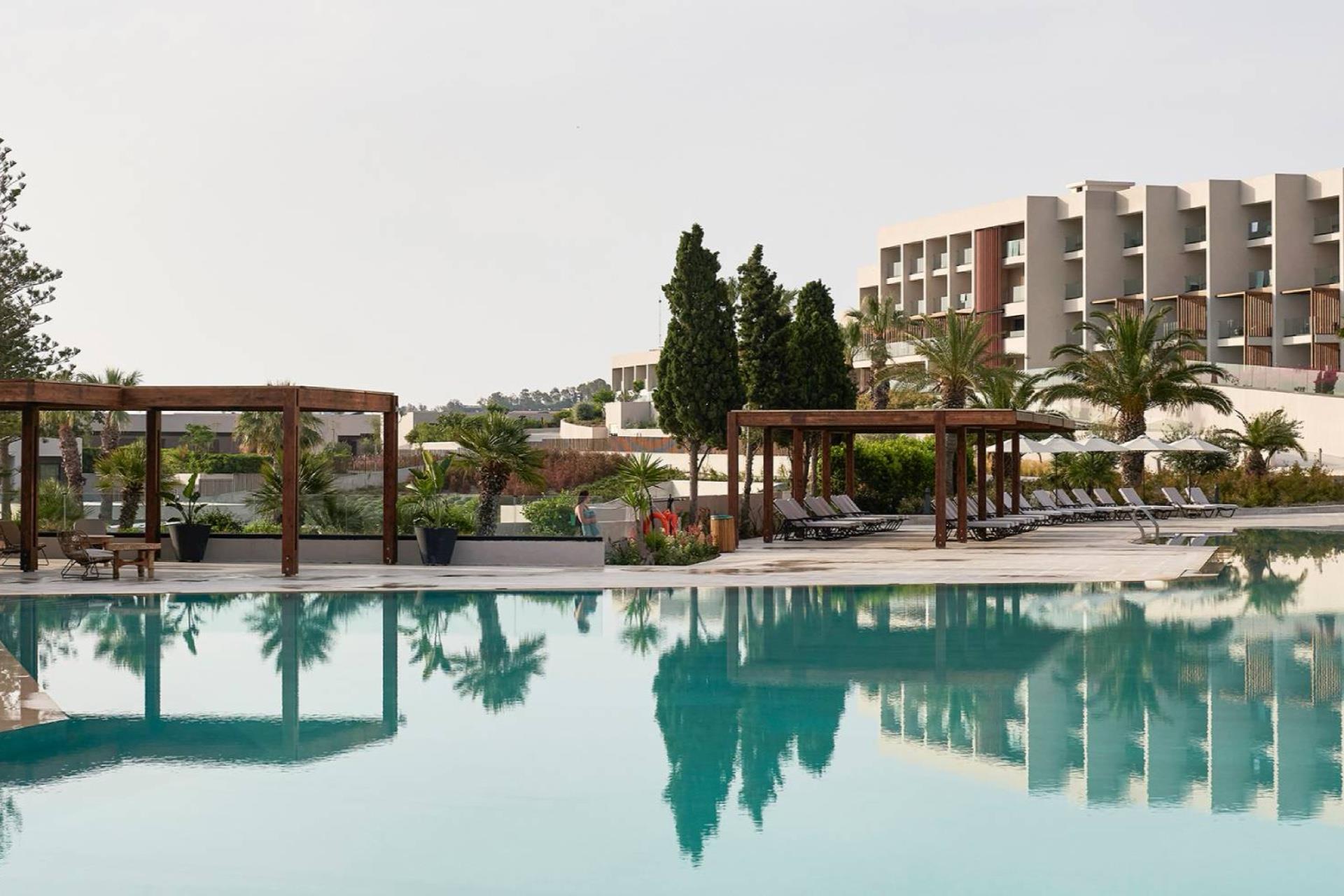 Ella Helea (ex. Helea Lifestyle Beach Resort) 5* - bazén