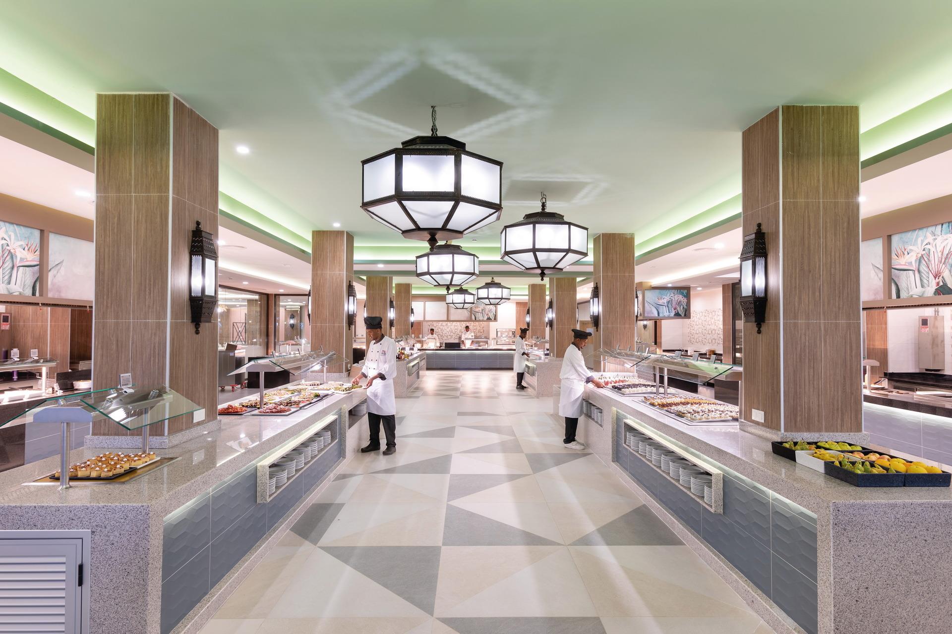 Riu Karamboa 5* - hlavná reštaurácia