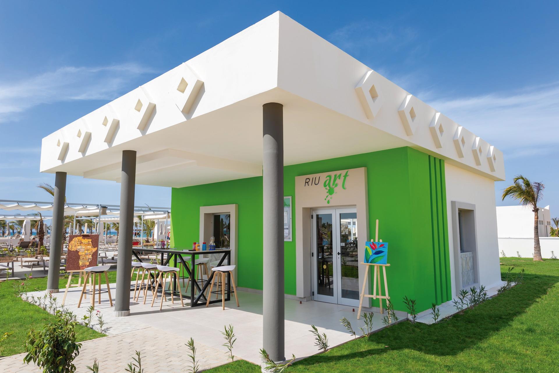 Riu Karamboa 5* - RiuArt ateliér