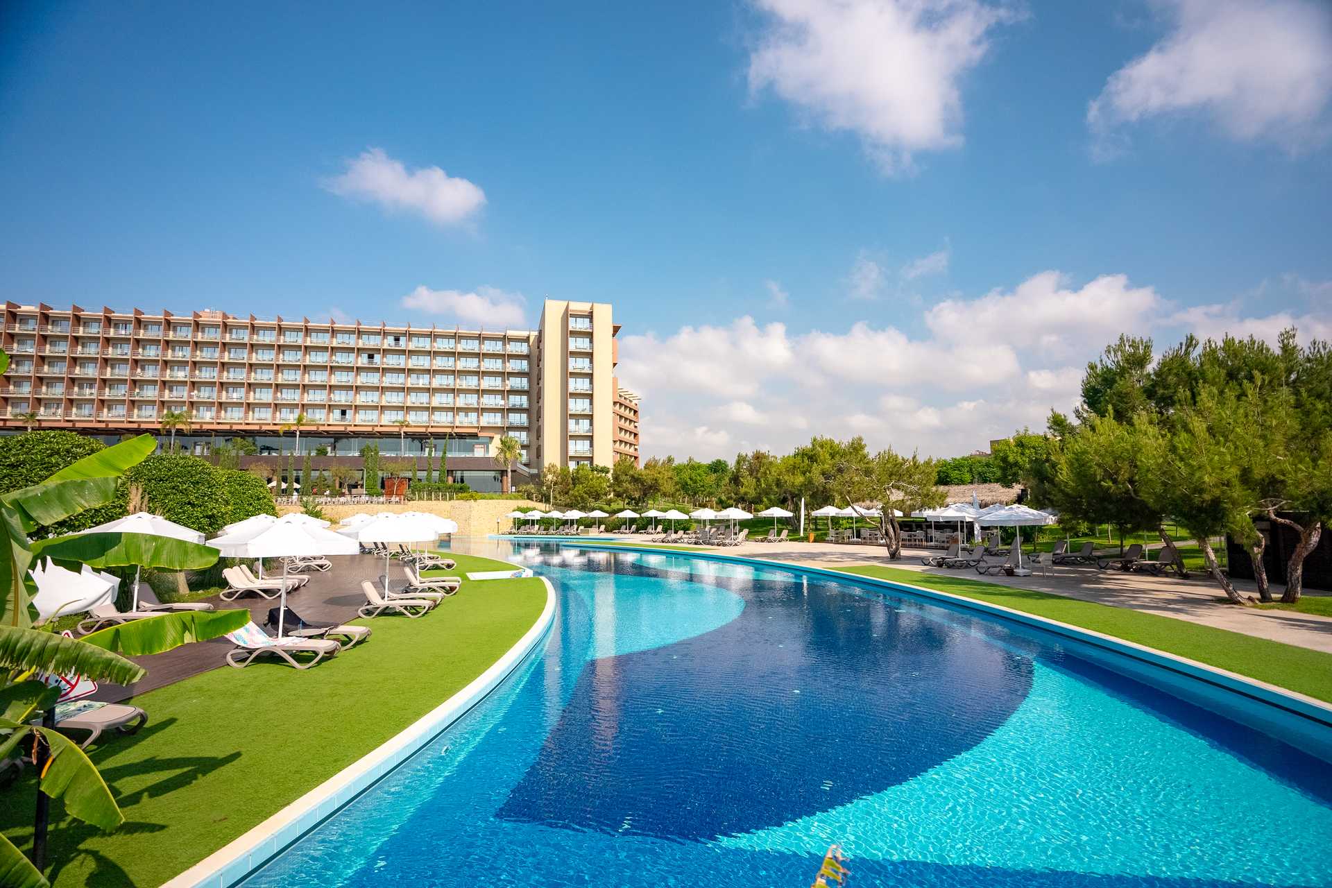 Concorde Luxury Resort & Casino 5* - vonkajší bazén