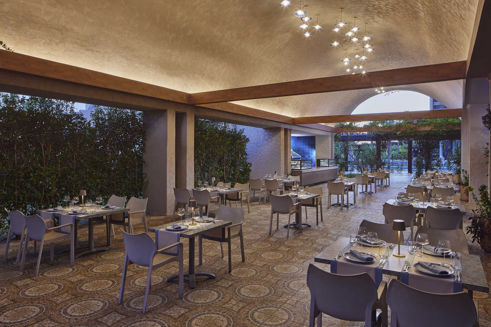 Concorde Luxury Resort & Casino 5* - reštaurácia