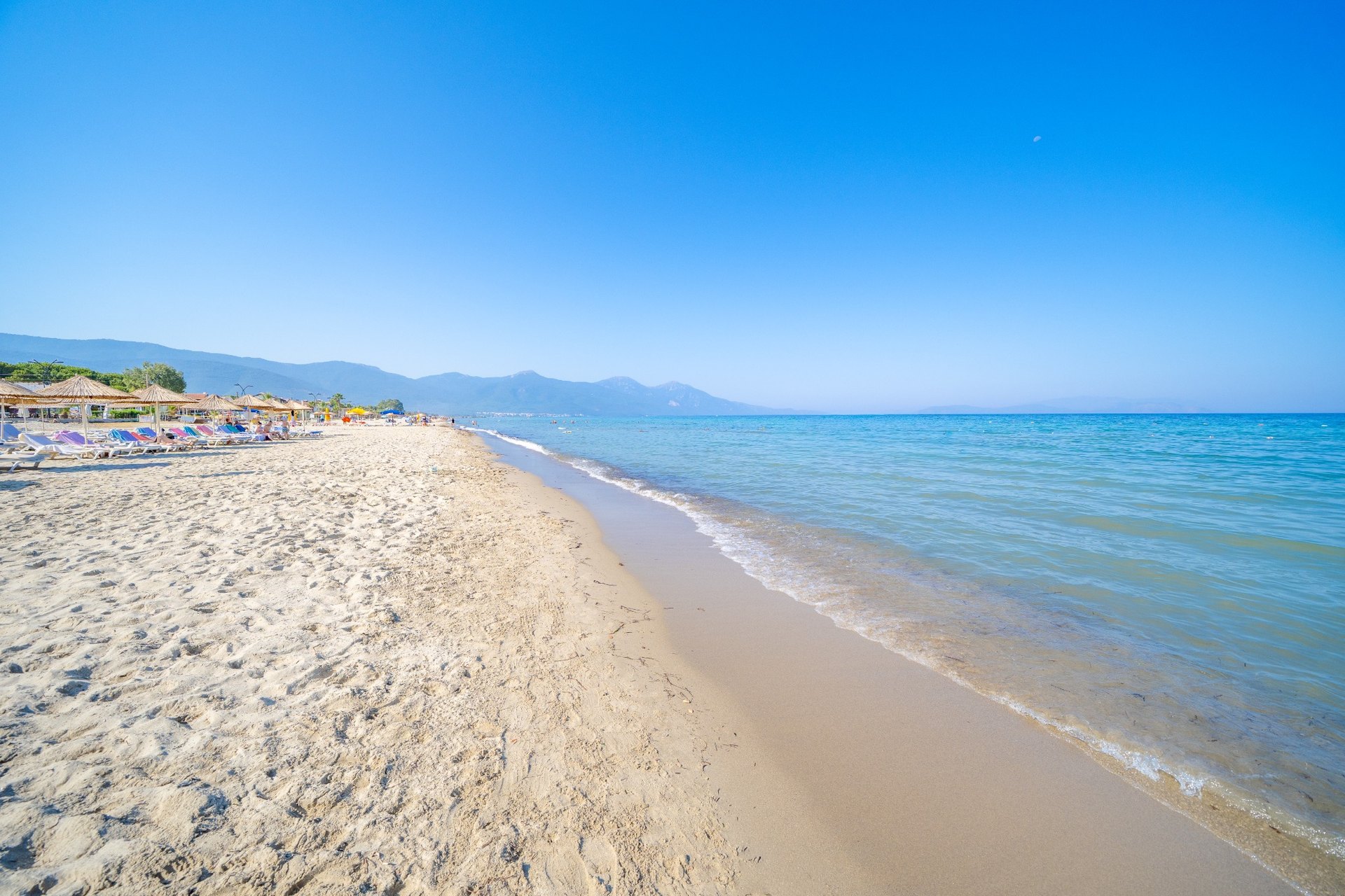 Palm Wings Beach Resort & SPA 5* - široká piesková pláž s pozvoľným vstupom do mora