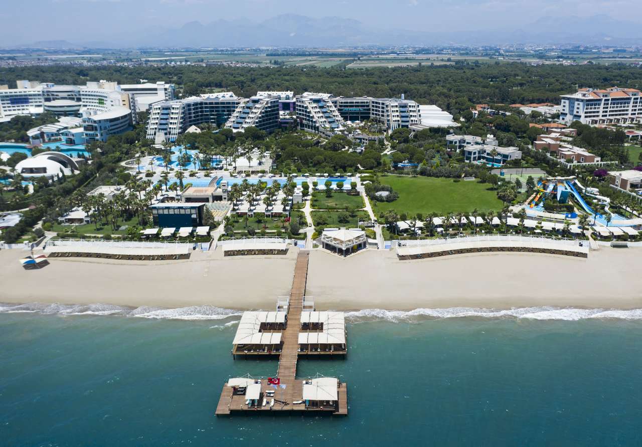 Susesi Luxury Resort 5* - pláž