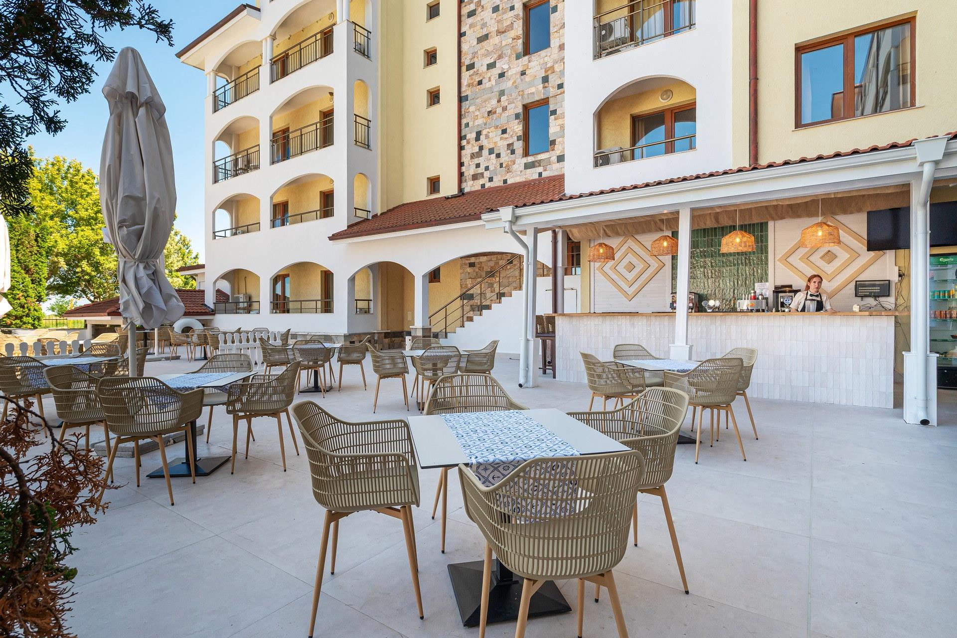 Sunrise All Suites Resort 4* - bar