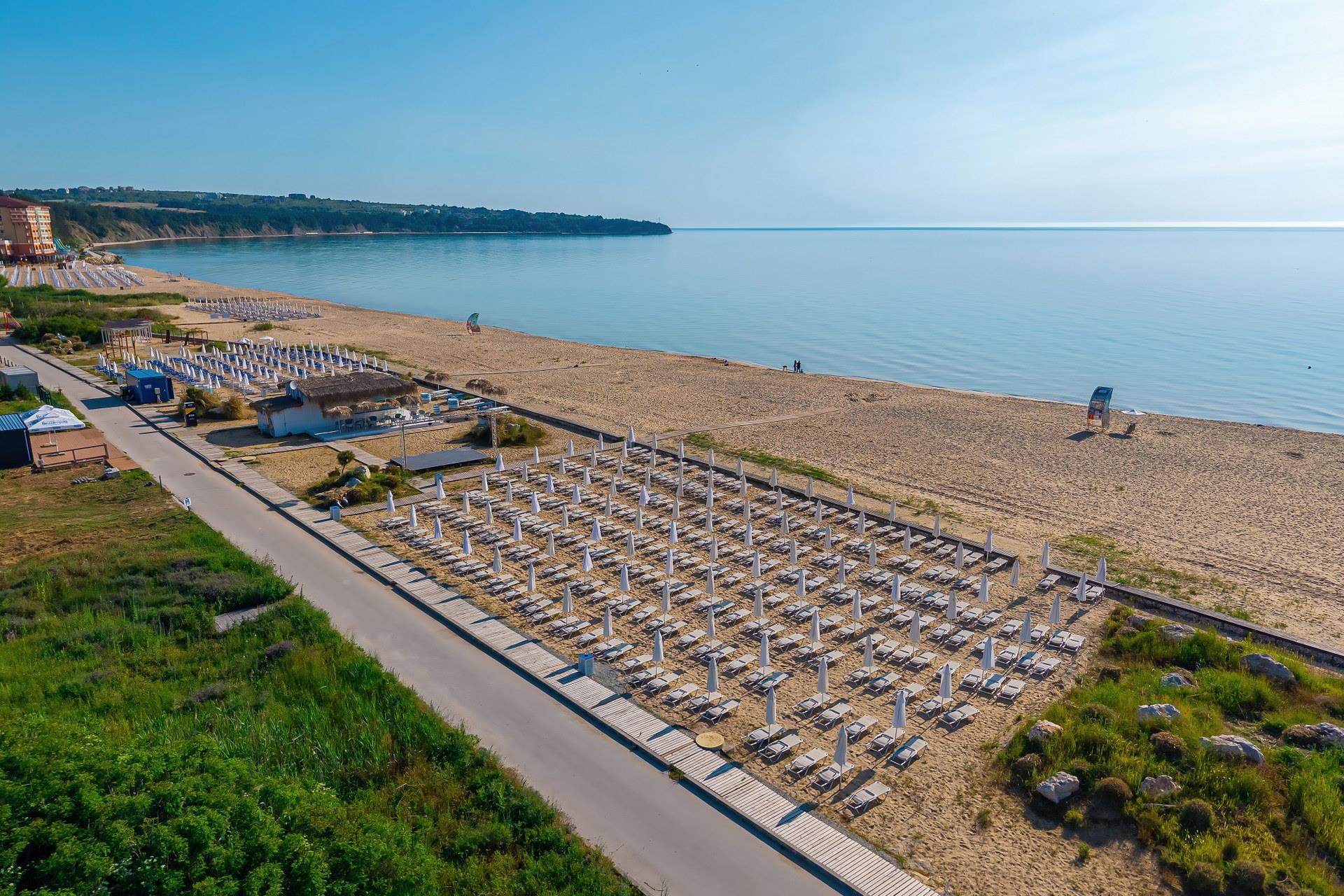 Sunrise All Suites Resort 4* - pláž