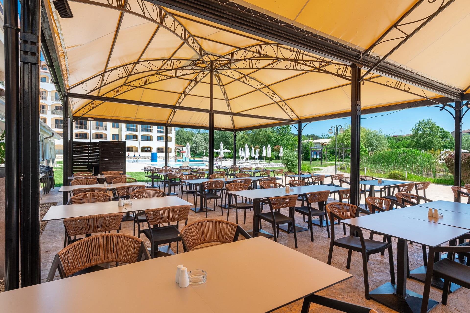 Sunrise All Suites Resort 4* - reštaurácia