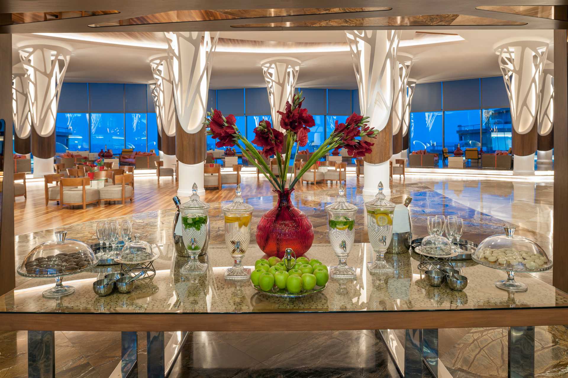 Noah's Ark Deluxe Hotel & SPA 5* - lobby