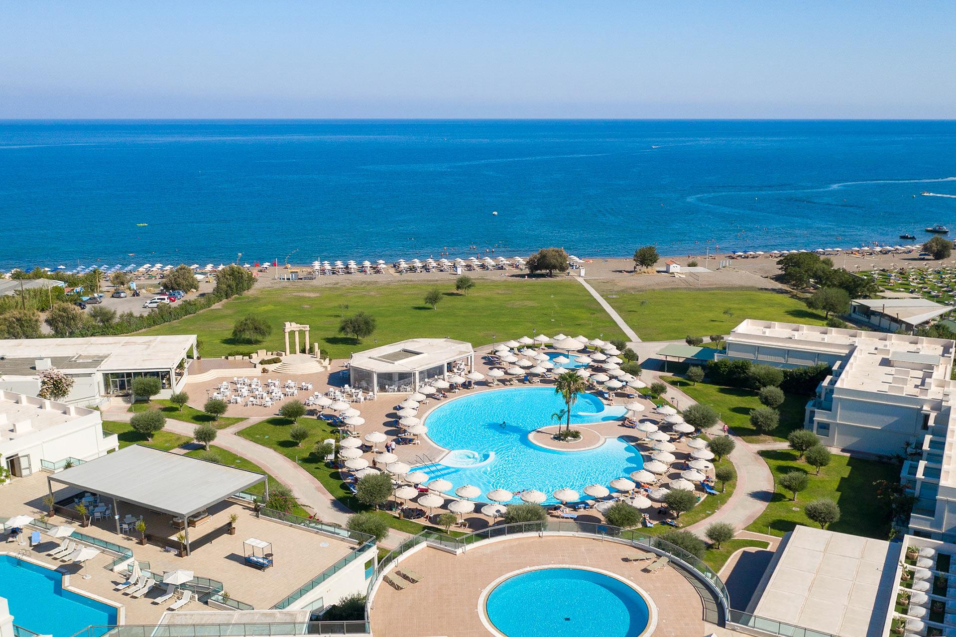 Apollo Blue 5* - bazény