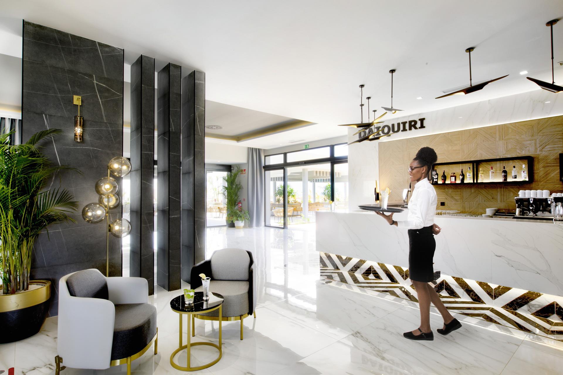 Riu Palace Santa Maria 5* - lobby bar