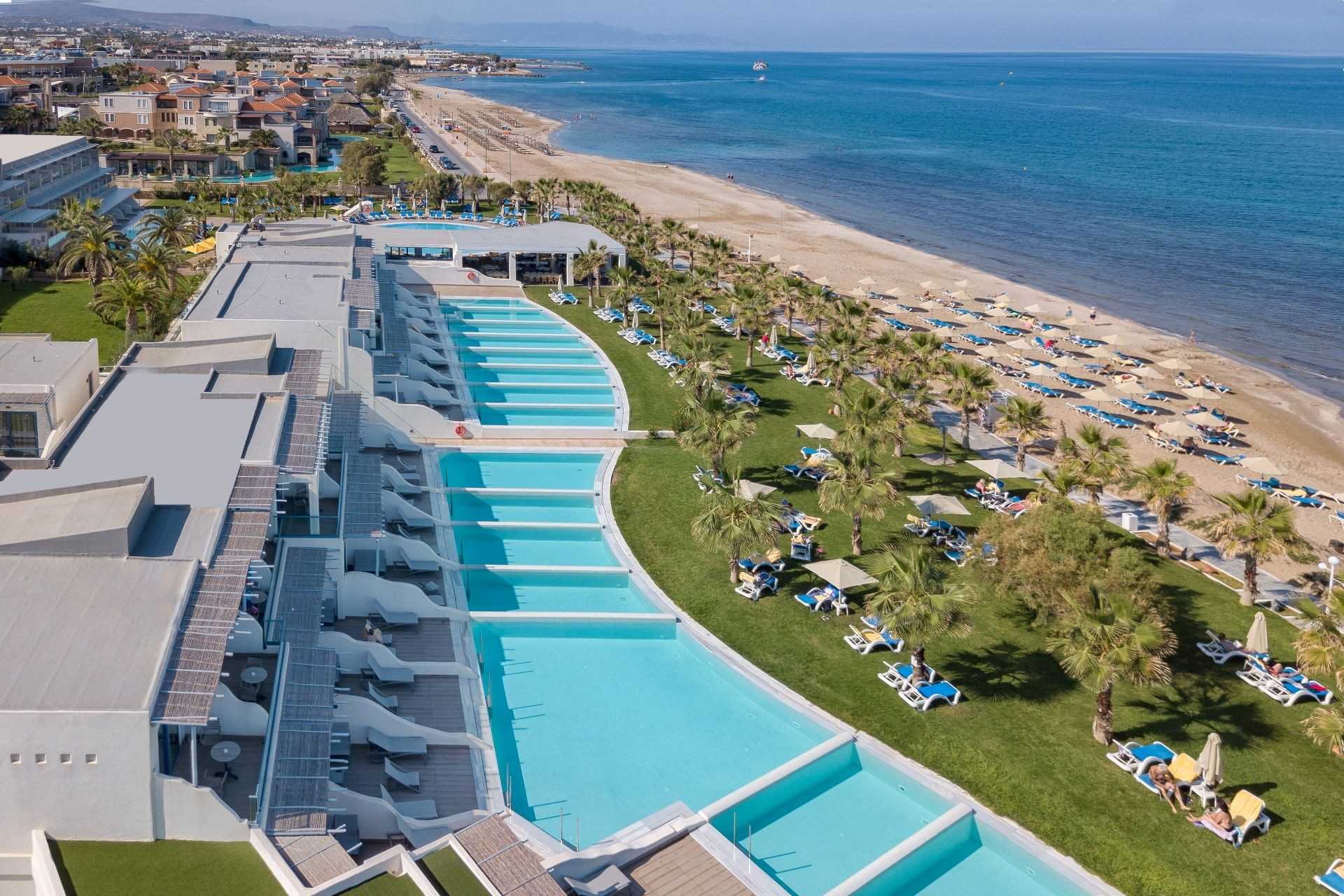 Lyttos Beach 5* - moderný rodinný rezort priamo pri pieskovej pláži