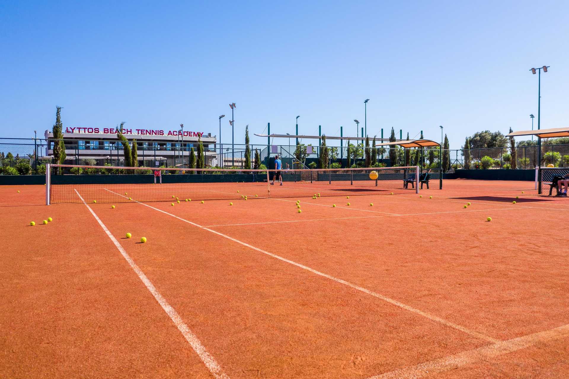 Lyttos Beach 5* - tenisový kurt v areáli tenisovej akadémie
