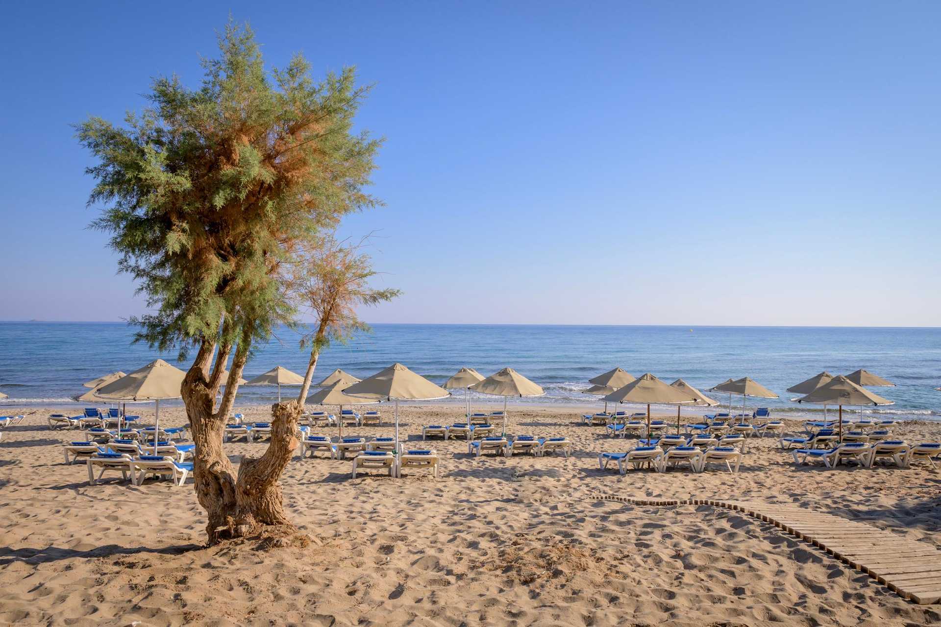Lyttos Beach 5* - 350 m dlhá piesková pláž ocenená Modrou vlajkou
