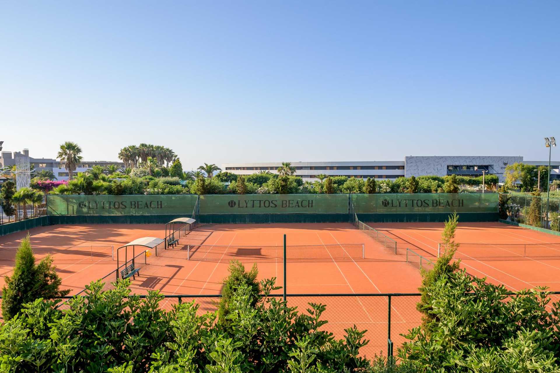 Lyttos Beach 5* - tenisová akadémia s antukovými kurtmi