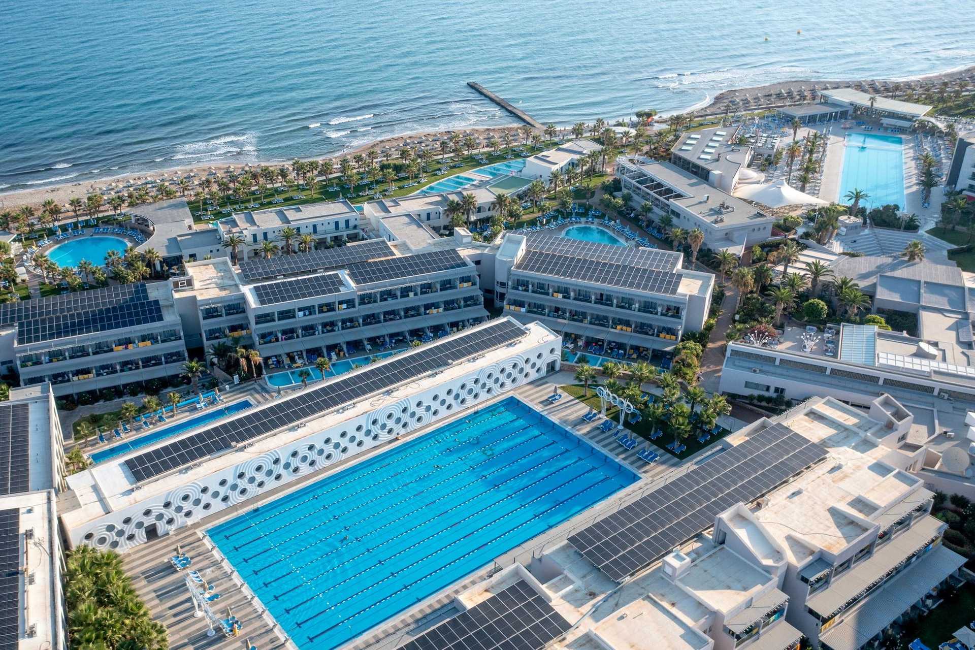 Lyttos Beach 5* - hotelový komplex s množstvom bazénov