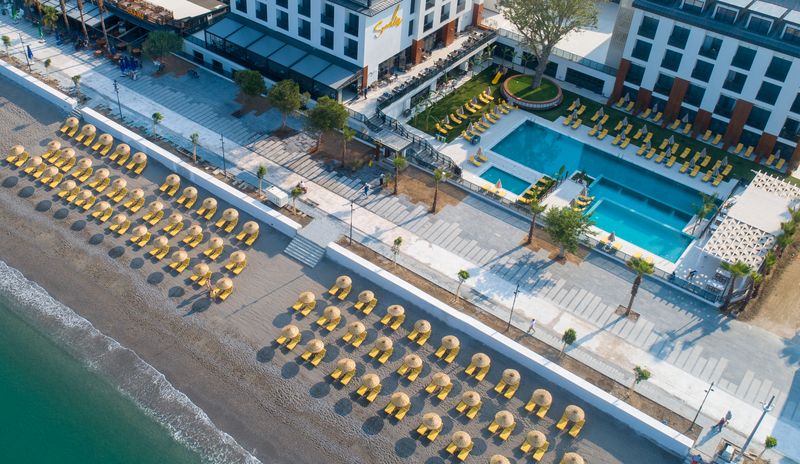 Sundia by Liberty Exclusive Fethiye 5* - pláž