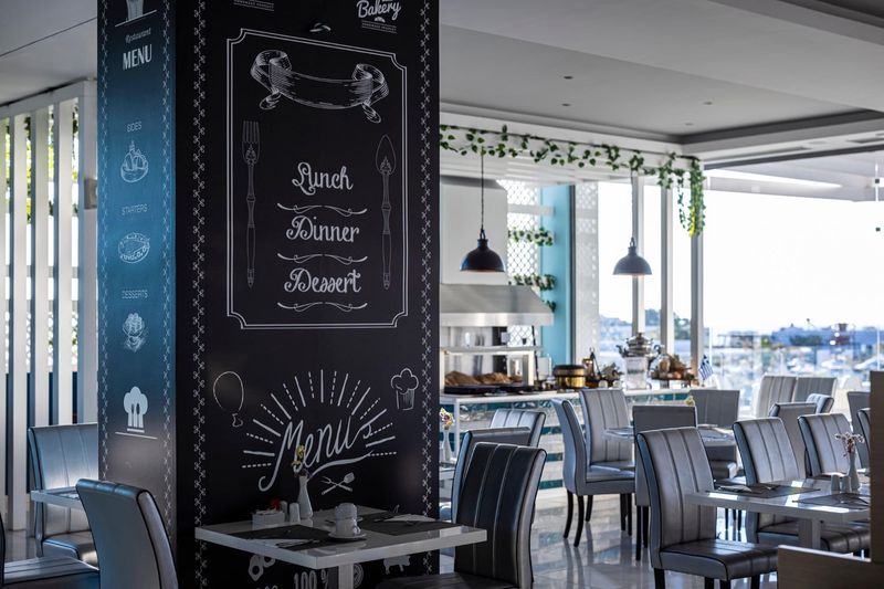 Sentido Asterias Beach Resort 5* - reštaurácia