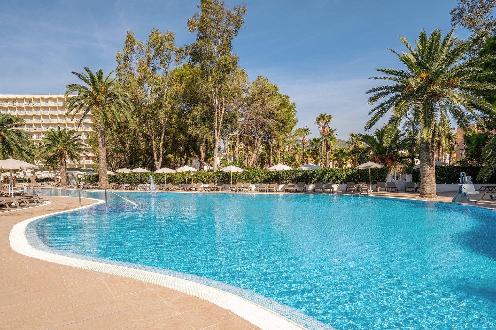 Sol Palmanova 4* - bazén