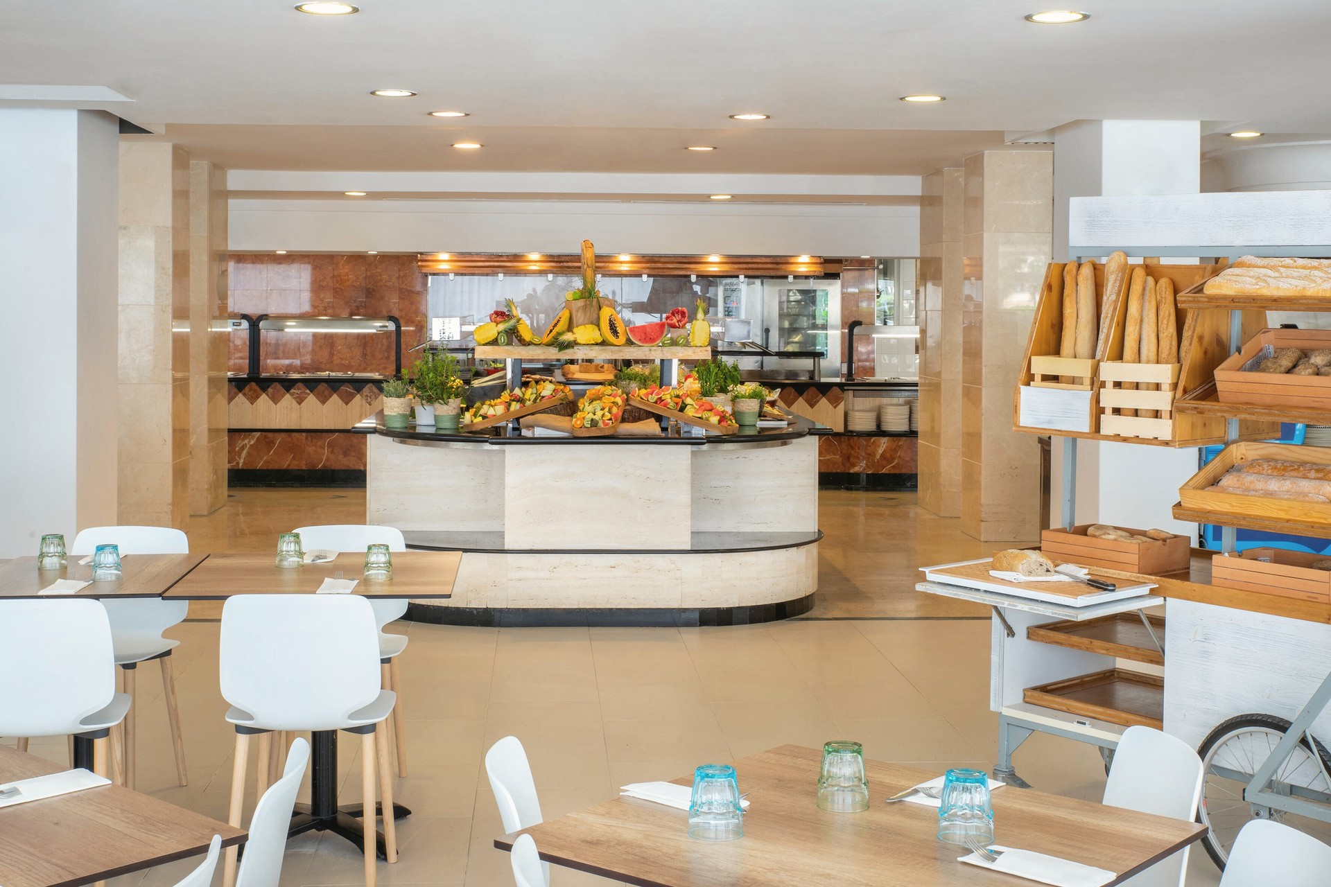 Sol Palmanova 4* - reštaurácia