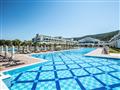 Korumar Ephesus Beach Resort & SPA 5* - bazén