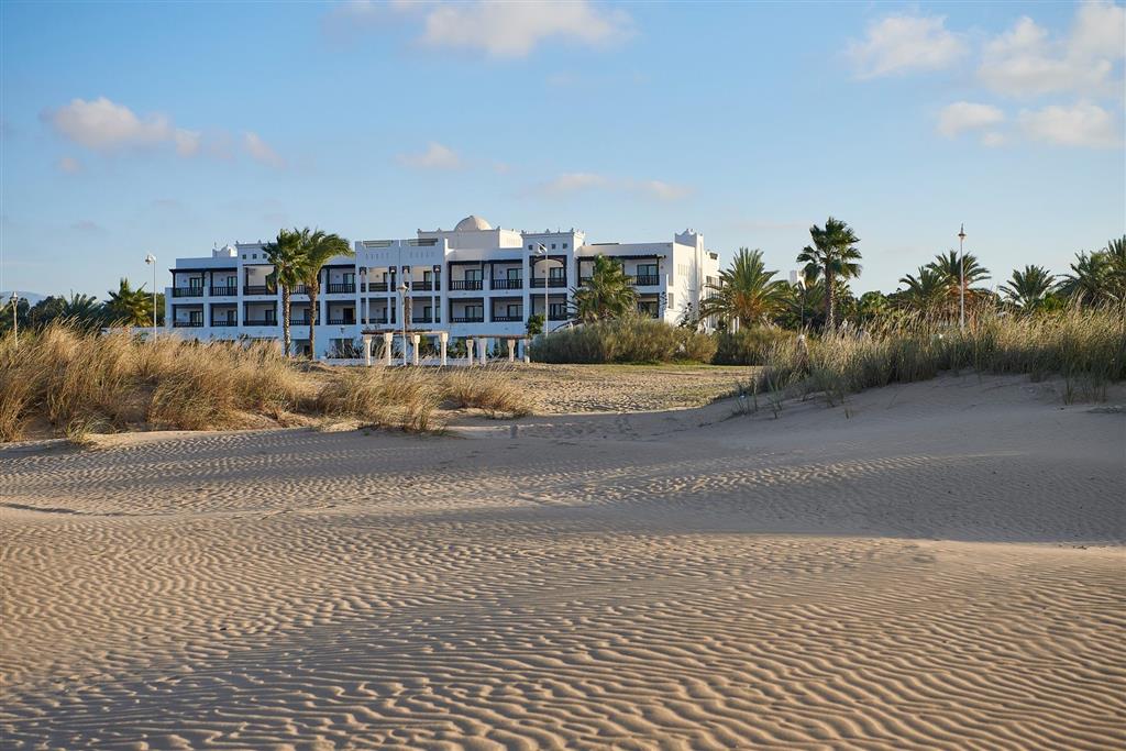 Iberostar Waves Saïdia 5* - krásna piesková pláž