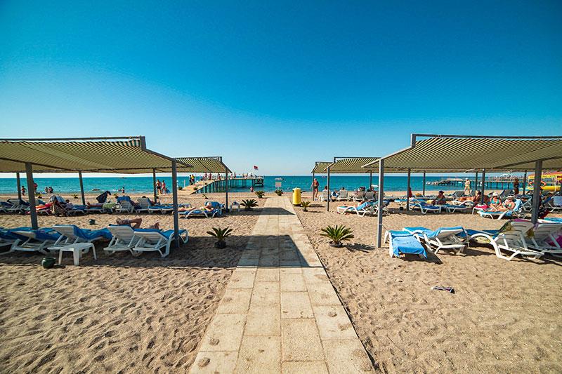 Elita Beach Resort Hotel & SPA  5* - pláž