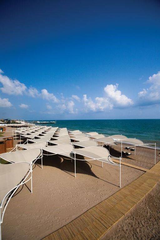 Cornelia Diamond Golf Resort & SPA 5* - pláž