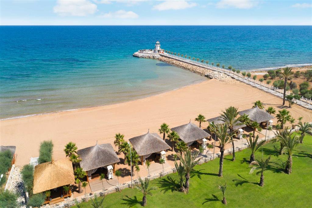 Noah's Ark Deluxe Hotel & SPA 5* - krásna piesková pláž s mólom