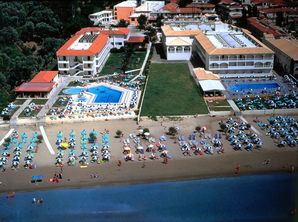 Astir Palace Hotel 4* - pláž