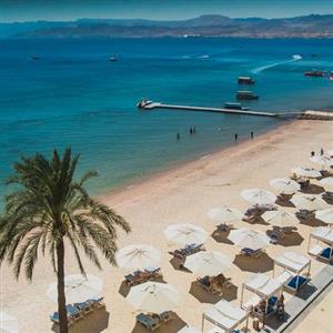 Kempinski Hotel Aqaba 5* - pláž