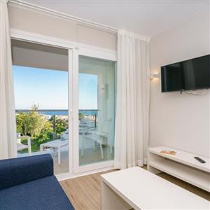 Hotel Sur Menorca Suites & Waterpark 4* - izba
