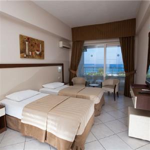 Batihan Beach Resort & Spa 4* - izby